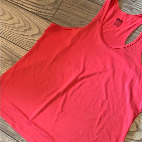 Nike Dry Fit Tank - Picture 5 of 7